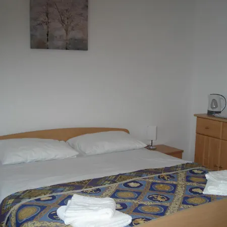 Apartmani I Soba Mia Porec Exterior photo